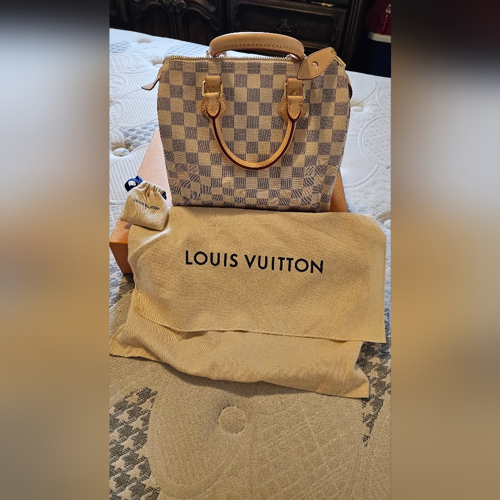 LV Speedy 25